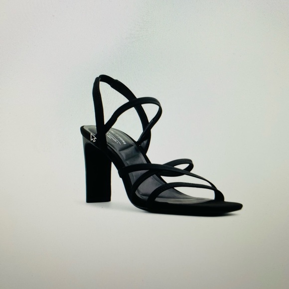 High heel sandals (size 9) - Picture 3 of 5